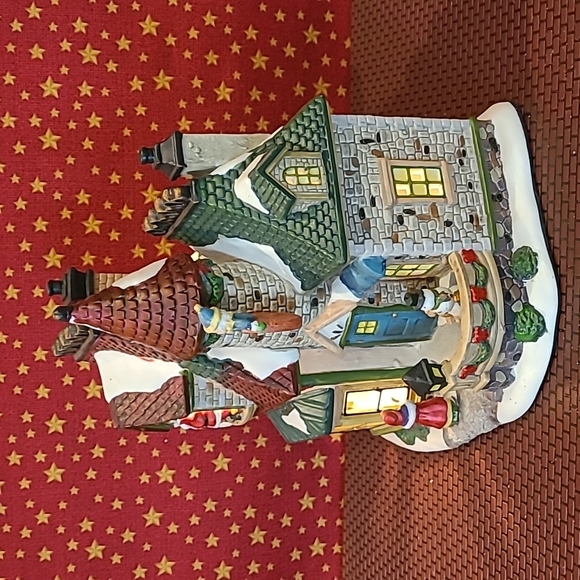 Enchanted Forest Village Santa's Lighted Glass Window Toy Shop - Picture 5 of 11